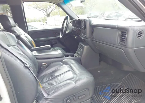 2001 Chevrolet Silverado 2500Hd Lt из США, поврежденный, VIN 1GCHK29UX1Z281395